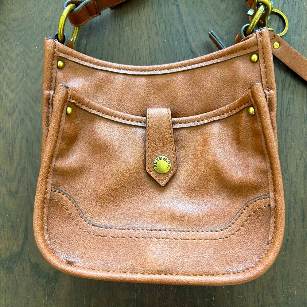 FRYE & CO Brown Crossbody Bag